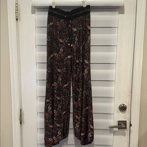 Paisley drawstring palazzo pants 
One Size fits All